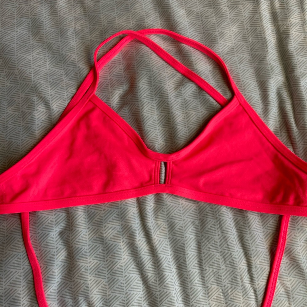 JOYLN bikini top
